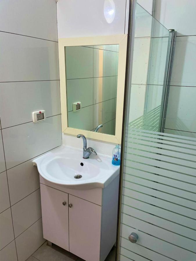 Gk Apartment Harmony Bat Yam Exterior foto